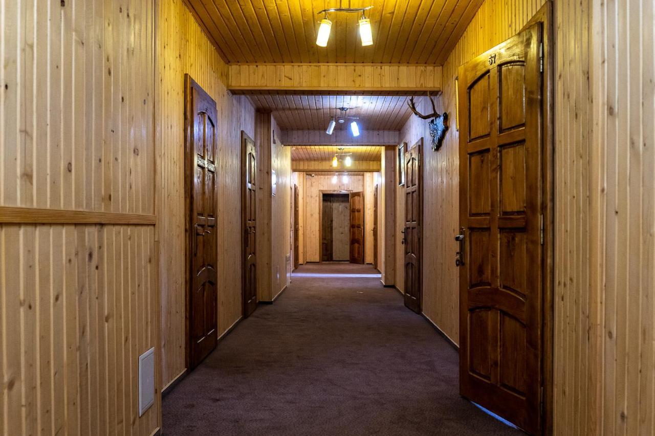 Hotel Марина Bukoveľ Exteriér fotografie